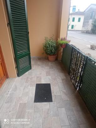 King Private Room Tra Arte Mare Campagna Έμπολι Εξωτερικό φωτογραφία